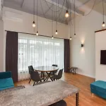 דירה Loft 1973 *