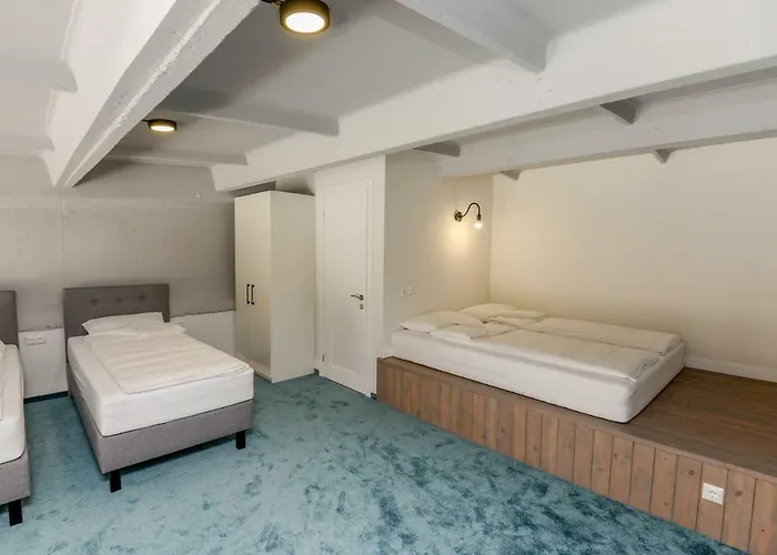 Loft 1973 * פלאנגה